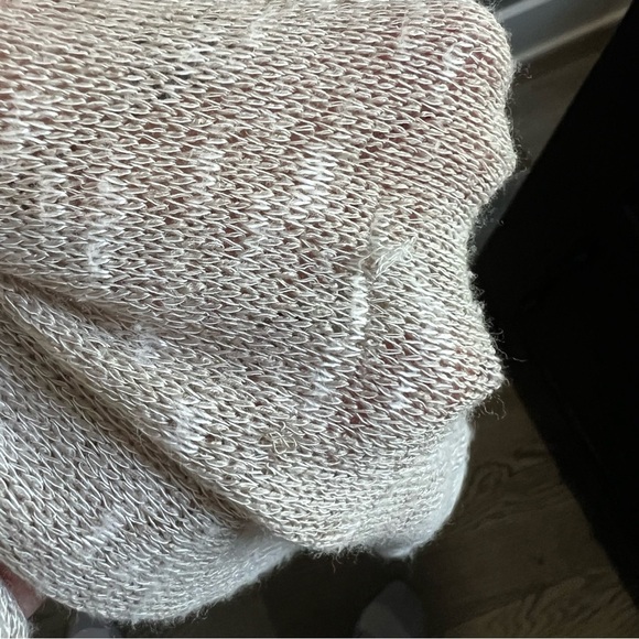 It's Our Time Tan and Cream Oversized Long Sleeve Blouse w back button closure - Picture 7 of 11